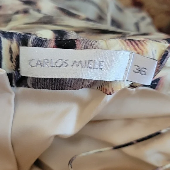 Carlos Miele Gown - Picture 10 of 12
